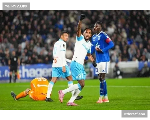 马赛2-2战平雷恩，奥巴梅扬补时阶段扳平比分